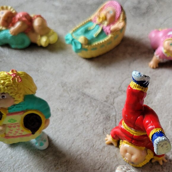 (SOLD) Vintage 1984 Cabbage Patch Kids PVC Figures - Picture 4 of 5